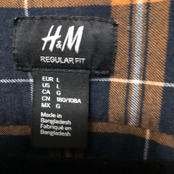 Men’s H&M Button Up - Picture 2 of 2